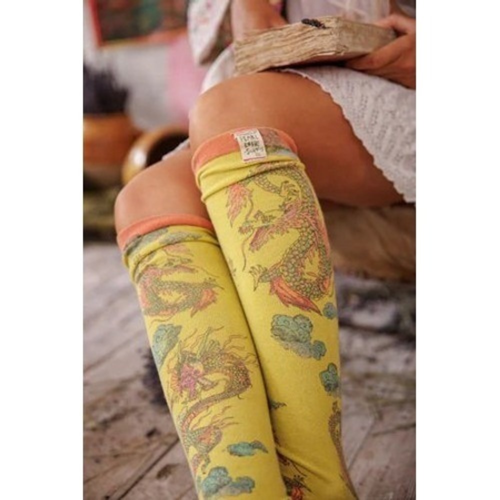 Magnolia Pearl Dragon‎ Lime Green OTK Knee High Socks One Size NWT